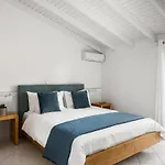 The Seaview Corner Apartments By Konnect, Ipsos Corfu