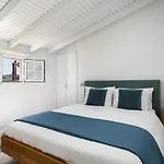 The Seaview Corner Apartments By Konnect, Ipsos Corfu