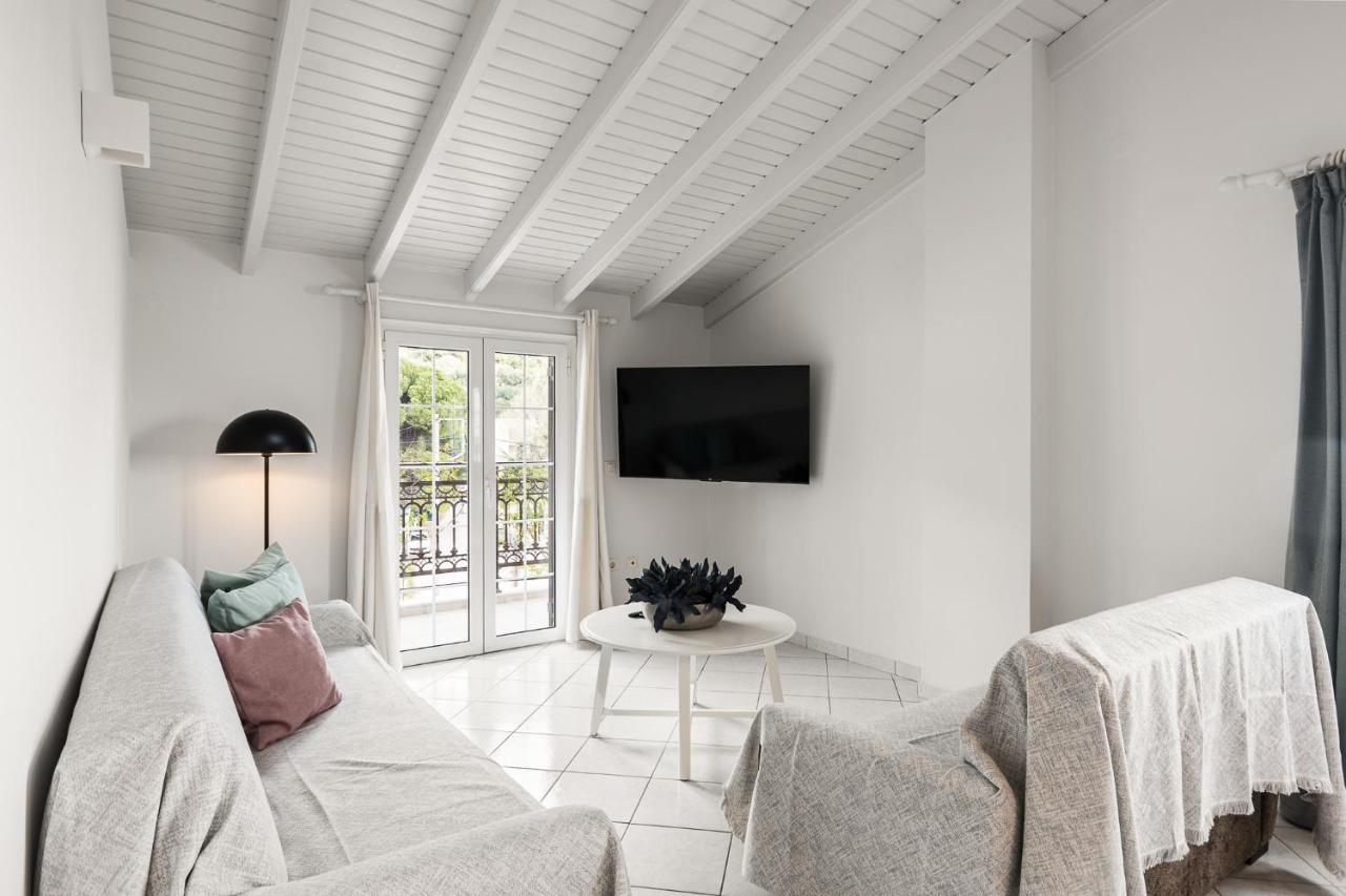 The Seaview Corner By Konnect, Corfu * Ipsos